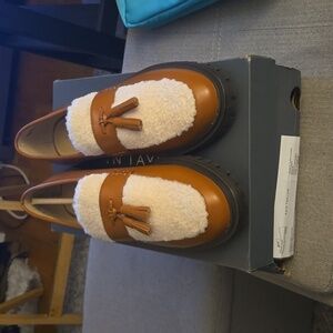 Shearling tassel leather loafer